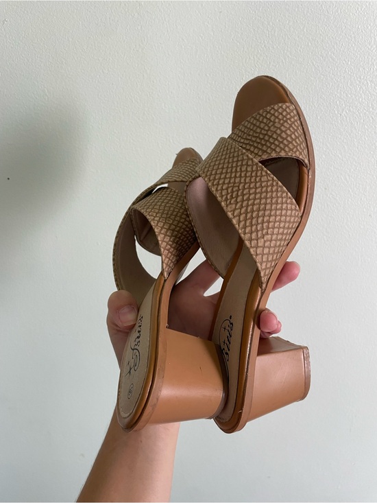 Lulus Shoes - “Woven” look Tan Crossband Slide Mules Heel Sandals